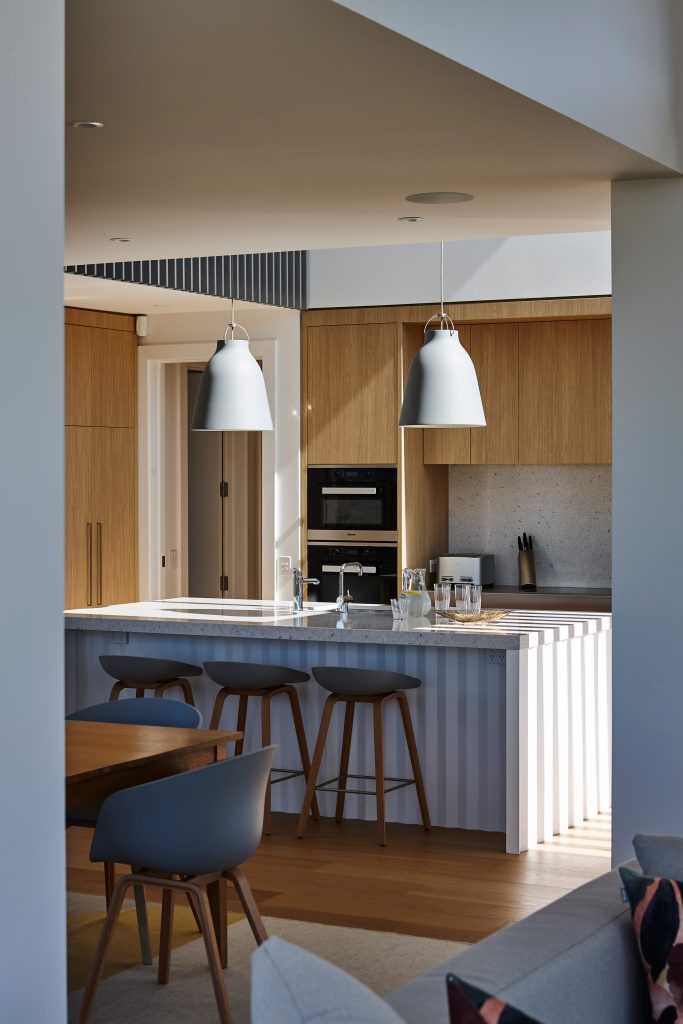 Driftwood_living-to-kitchen-area_3-of-10